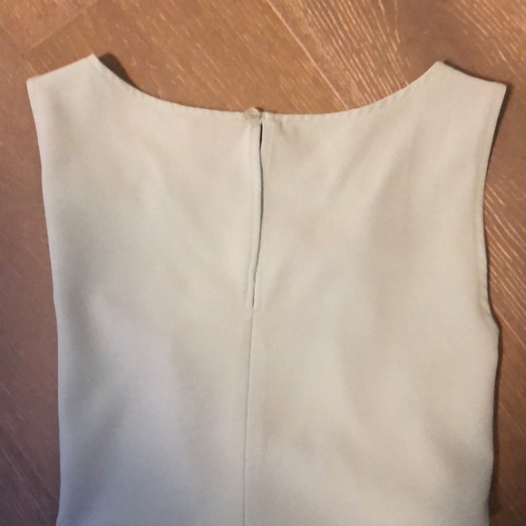Professional Blouse Tank - Picture 2 of 2